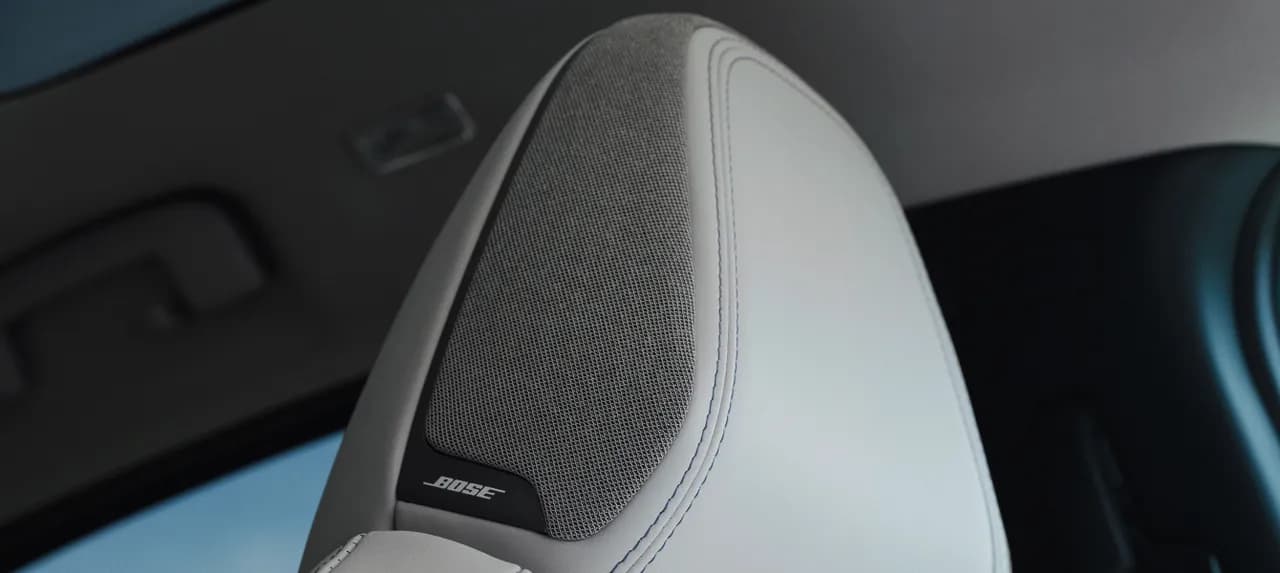 Nissan Leaf — sistema de áudio Bose